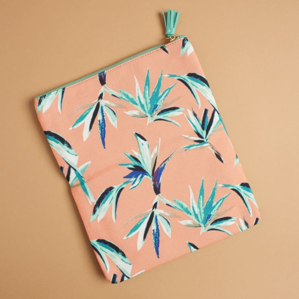 RACHEL PALLY REVERSIBLE CLUTCH - PARADISE SOLD OUT - Picture 3 of 8